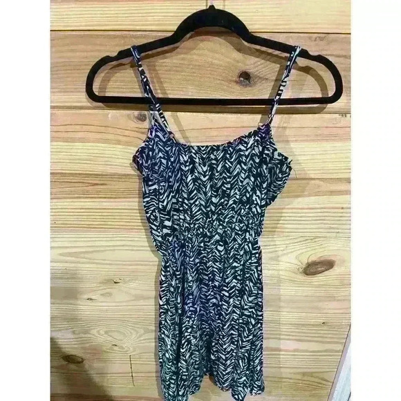 CottonOn Geometric Print Lightweight SunDress, size XS - Picture 7 of 7